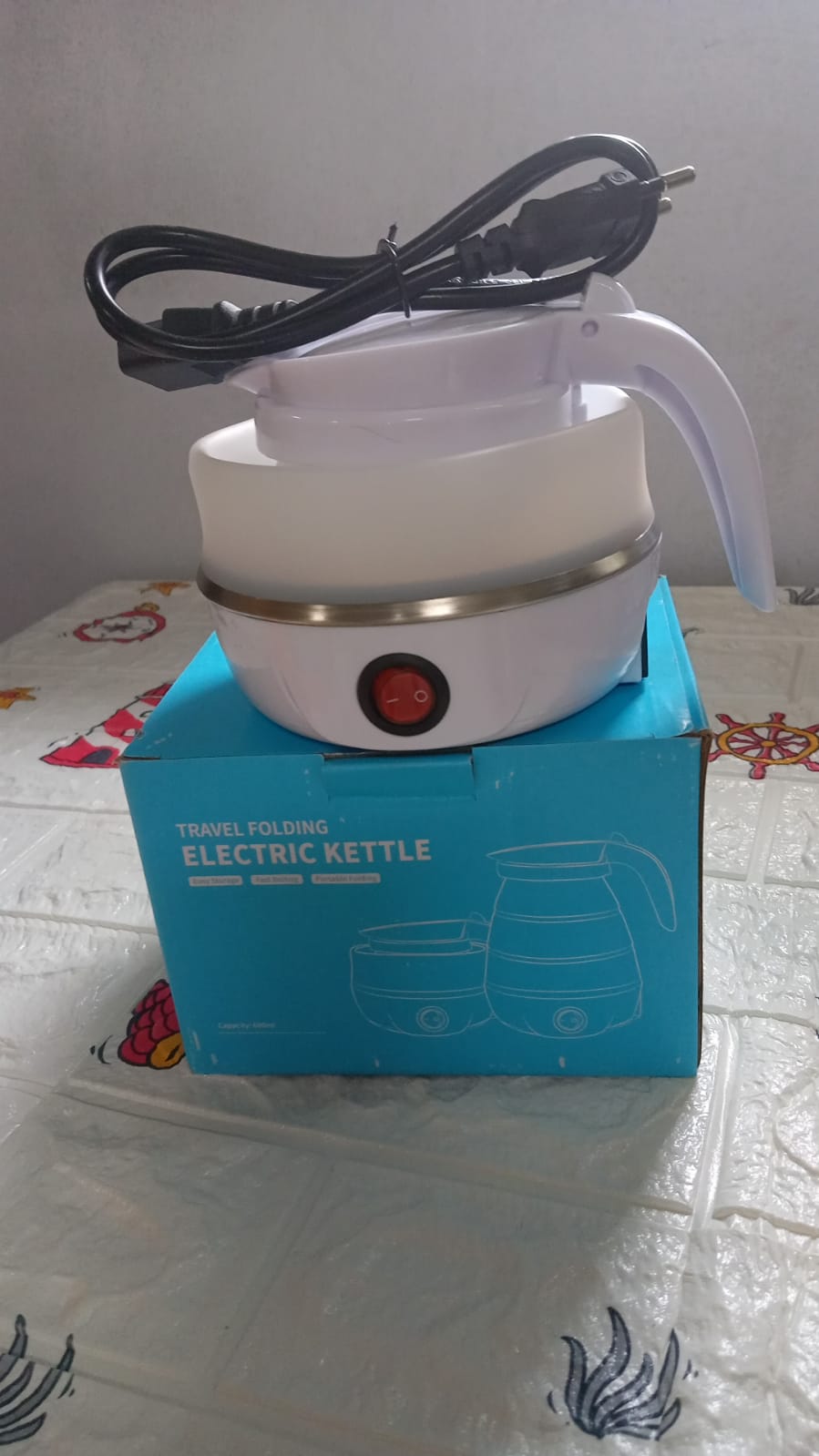Foldable Electric Kettle – Portable 0.6L Travel Boiler – view 11