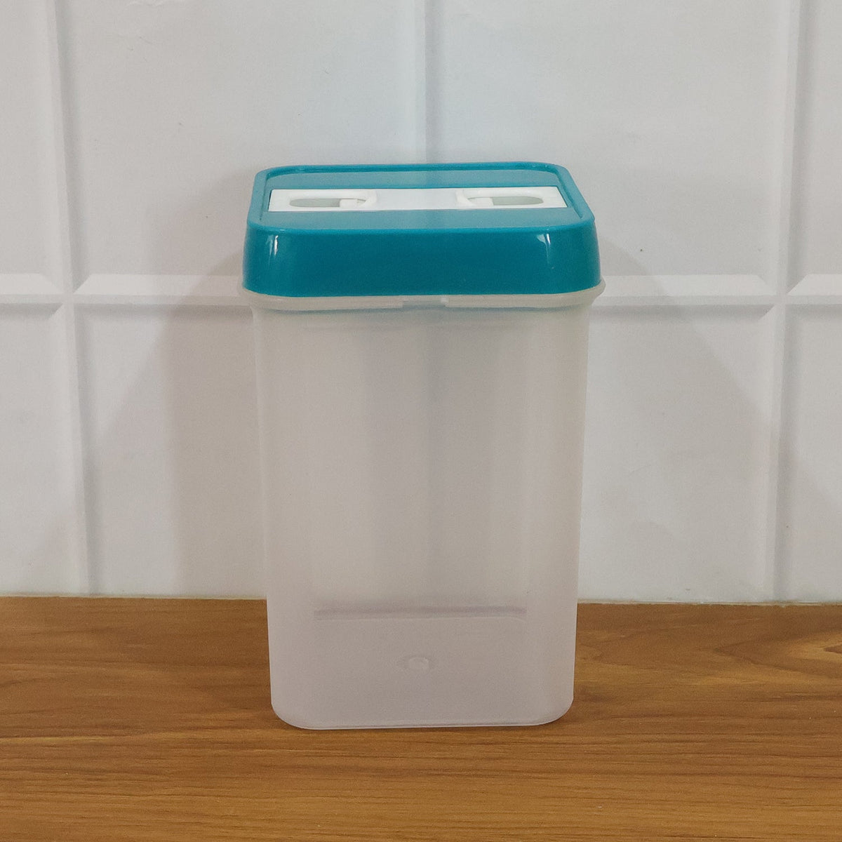 Multipurpose Plastic Storage Container with Seal Lid – view 8