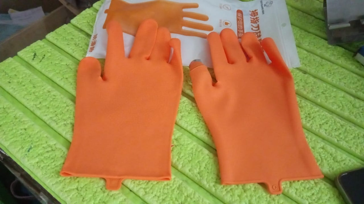 Thumb Knife Finger Protector – Right Hand Silicone Glove – view 7