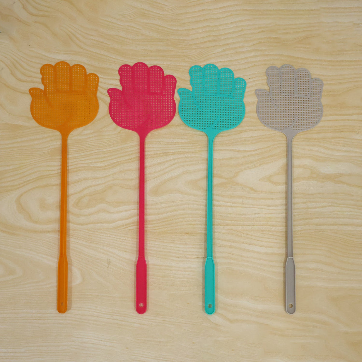 Colourful Long Handle Plastic Fly Swatter for Home Kitchen – view 10