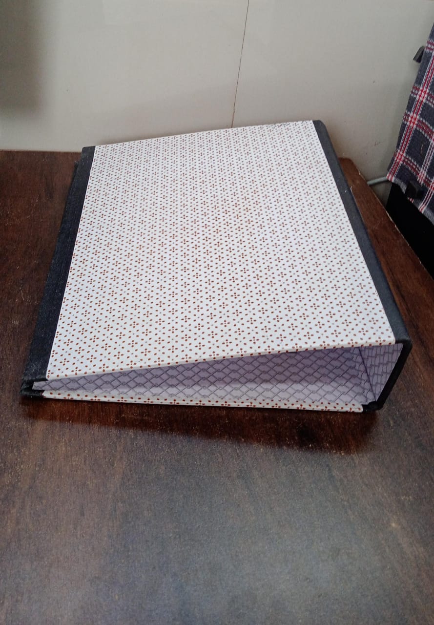Button Clip Box File – A4 Document Organizer – view 7