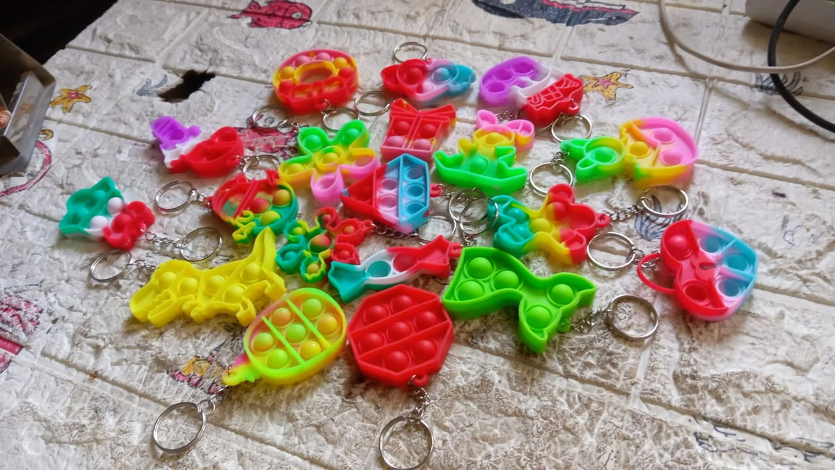 Pop It Keychain – Stress Relief Fidget Toy for Kids – view 8