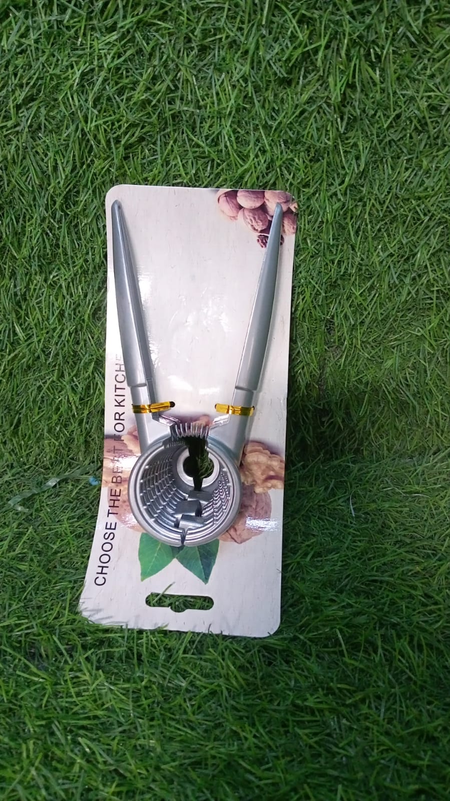 Walnut Cracker – Die-Cast Stainless Alloy Nut Tool – view 9