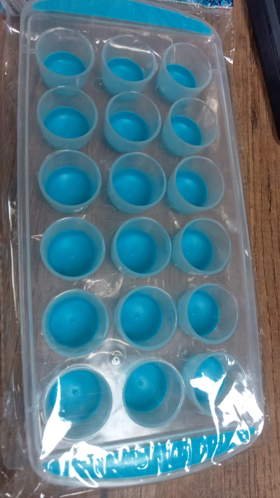 Round Silicone Ice Cube Tray – Smart Push Out Mini Ice – view 8
