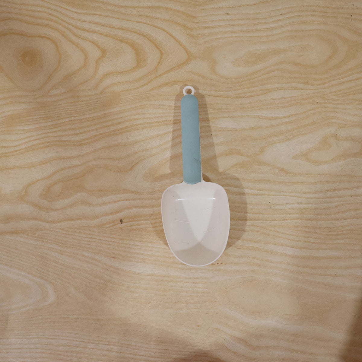 Plastic Measuring Spoon – Multi-Purpose Flour & Rice Scoop – view 9
