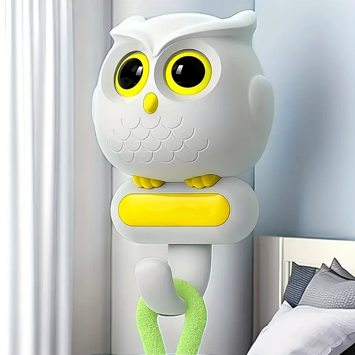 Self Adhesive Wall Hooks – Cute Bird Design for Home – close-up