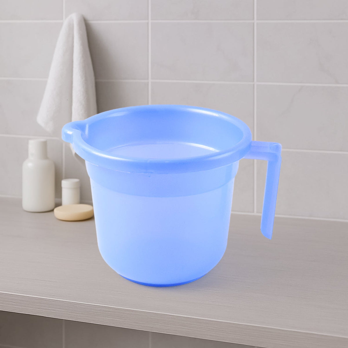 Unbreakable Plastic Bath Mug 1000ML with Ergonomic Handle