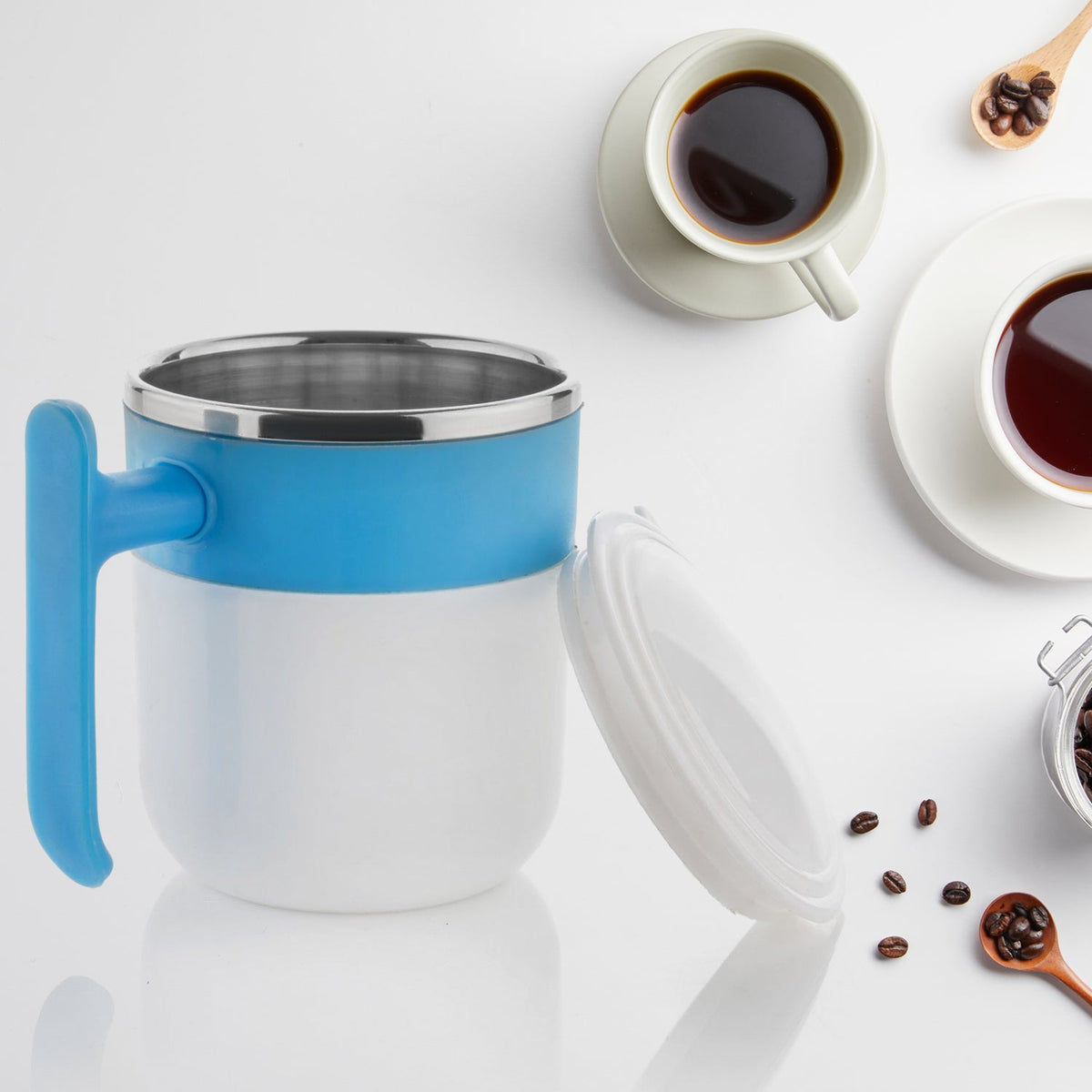 Insulated Coffee Mug – Spill-Proof Stainless Steel – close-up