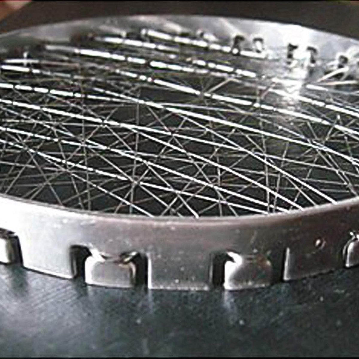 Chota Tandoor Grill – Gas Saver Stainless Steel Jalli – detail view