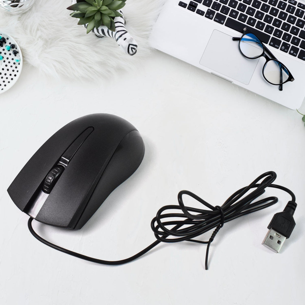Wired Optical Mouse X2 – Precision & Comfort for PC/Laptop – close-up