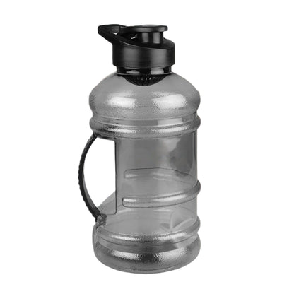 1.5L Gym Water Bottle – Mixer & Strainer – detail view