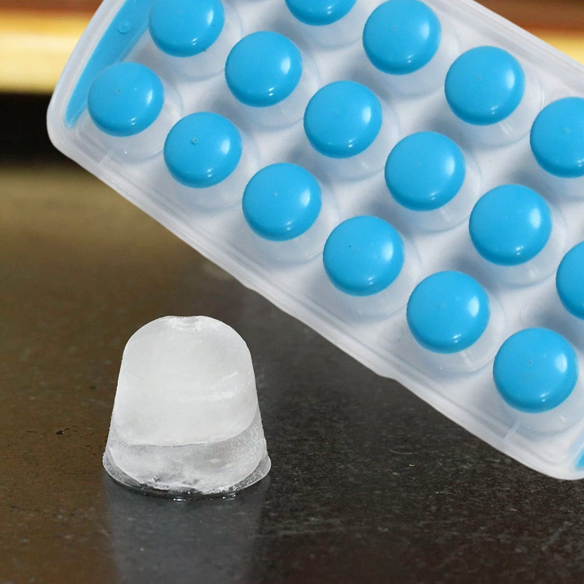 Round Silicone Ice Cube Tray – Smart Push Out Mini Ice – close-up