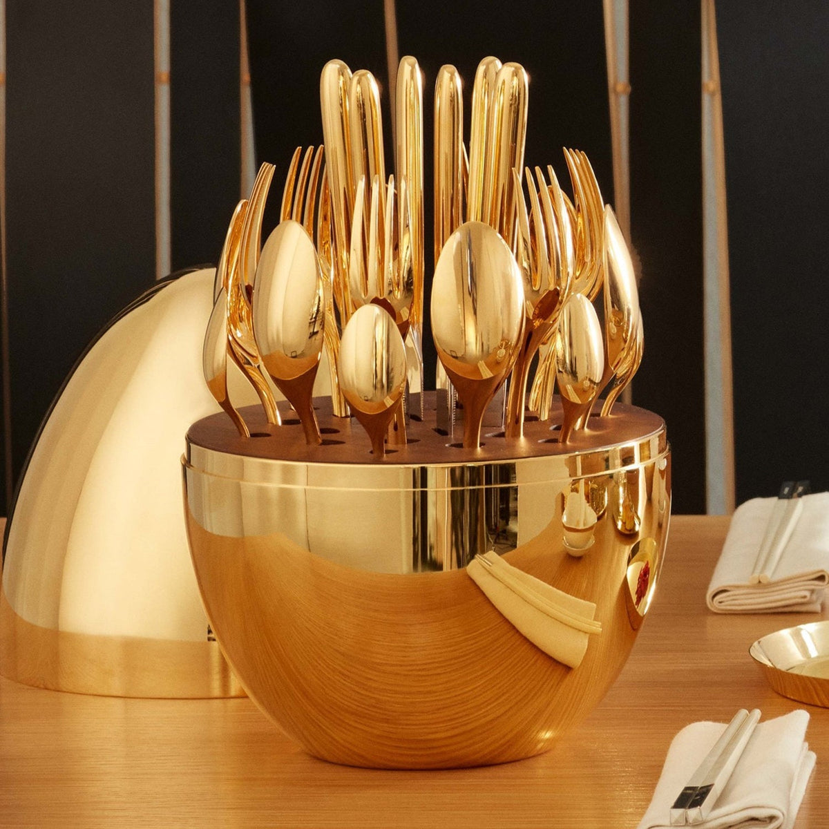 Golden Cutlery set – 24-Pc with Oval Stand – view 10