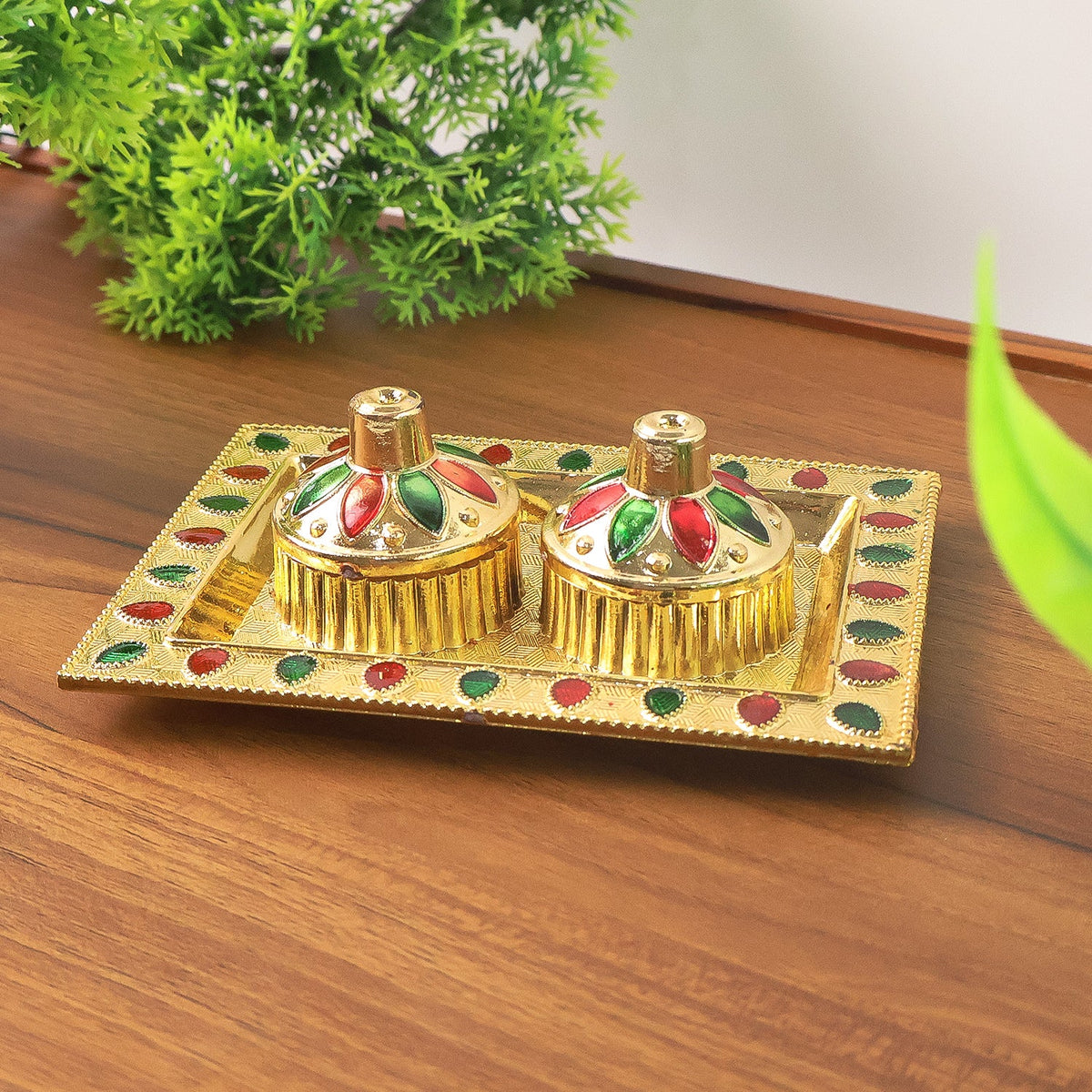 Raksha Bandhan Pooja Thali – Festive Plastic Kumkum Holder – close-up