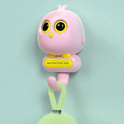 Cute Bird Wall Hook – Self-Adhesive, Blinking Eyes – detail view