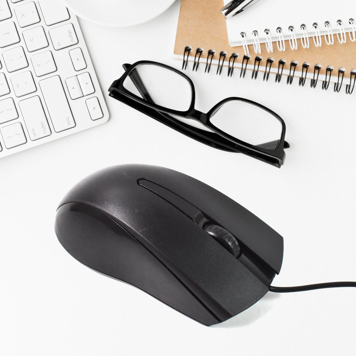 Wired Optical Mouse X2 – Precision & Comfort for PC/Laptop – detail view