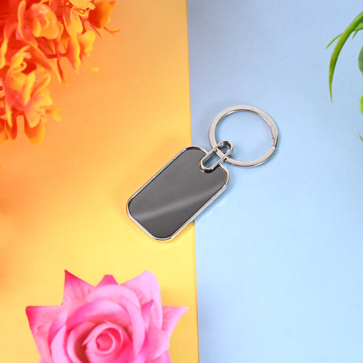 Metal Keyring – Durable Oval Keychain & Handbag Charm