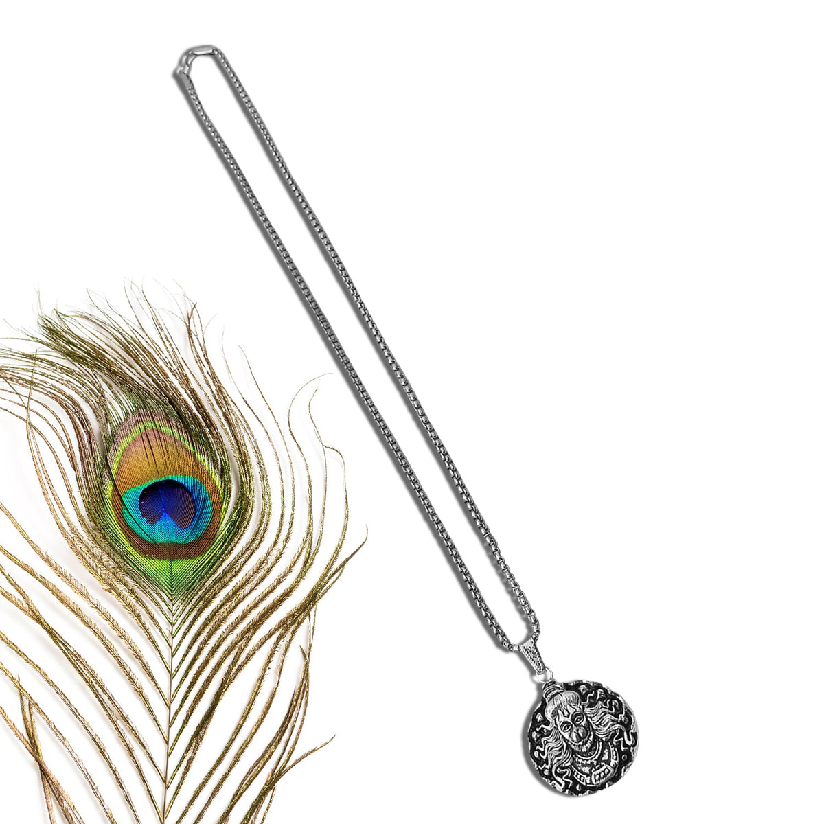 Hanuman Locket – Devotional Silver Pendant – detail view