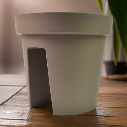 Balcony Flower Pot Holder – Durable 2 pc set – close-up