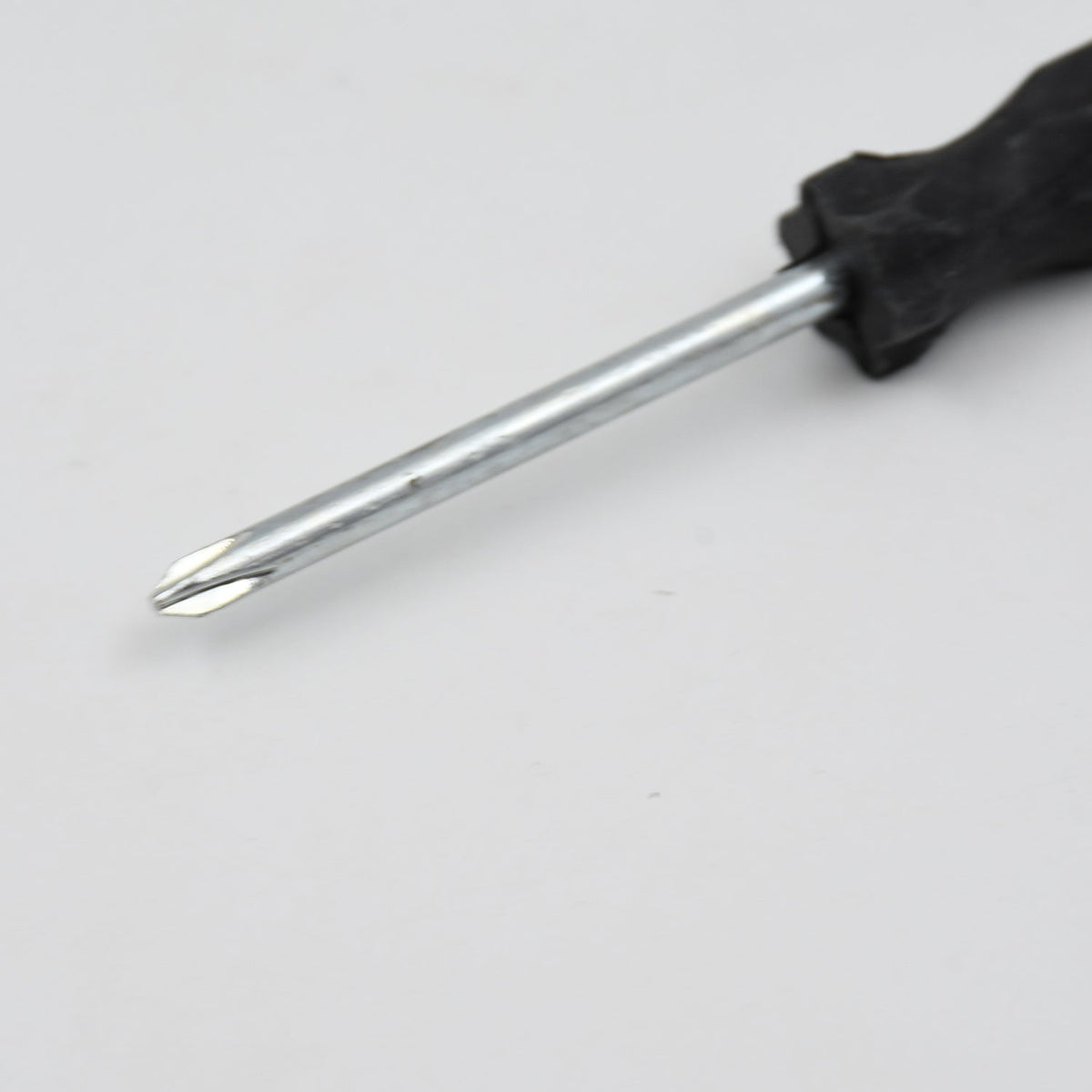 Phillips Screwdriver – Small Appliance & Electronic Repair – view 6