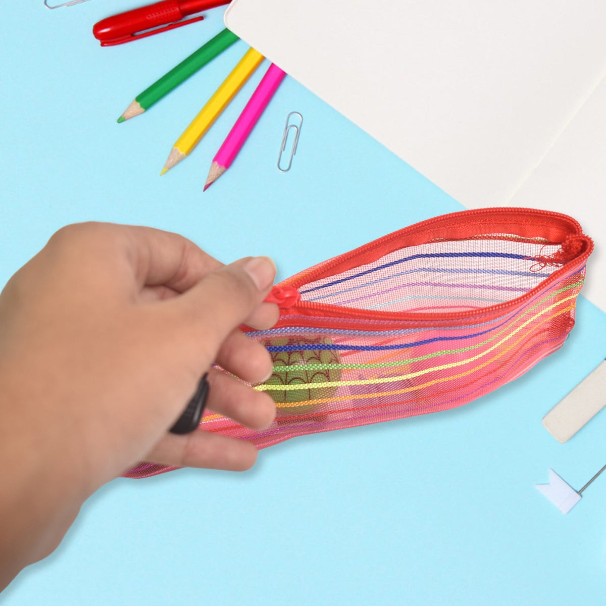 Transparent Mesh Pouch – Multi-Purpose Zipper Organizer – detail view