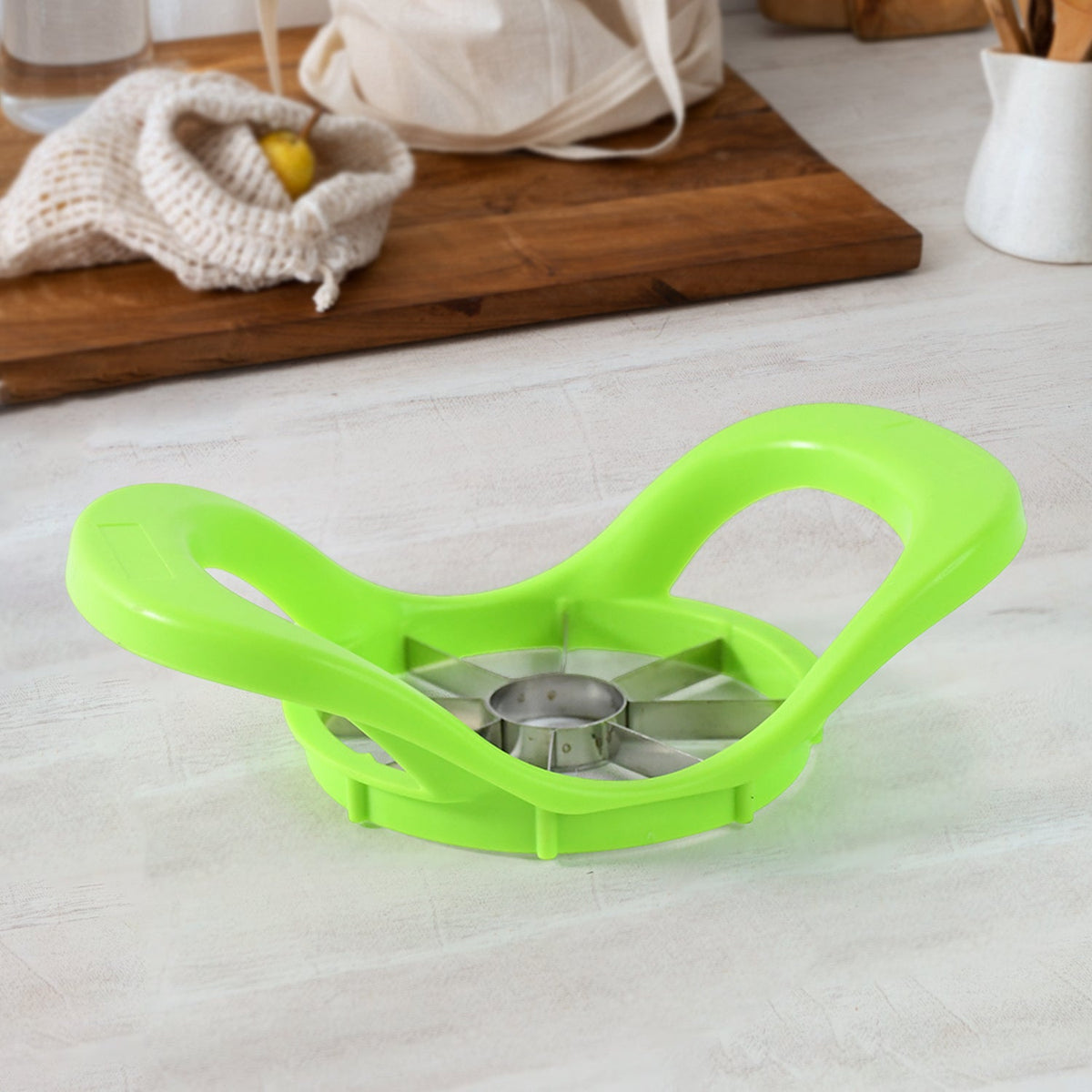 Apple Cutter – 8 Stainless Steel Blades for Easy Slicing – alternate view