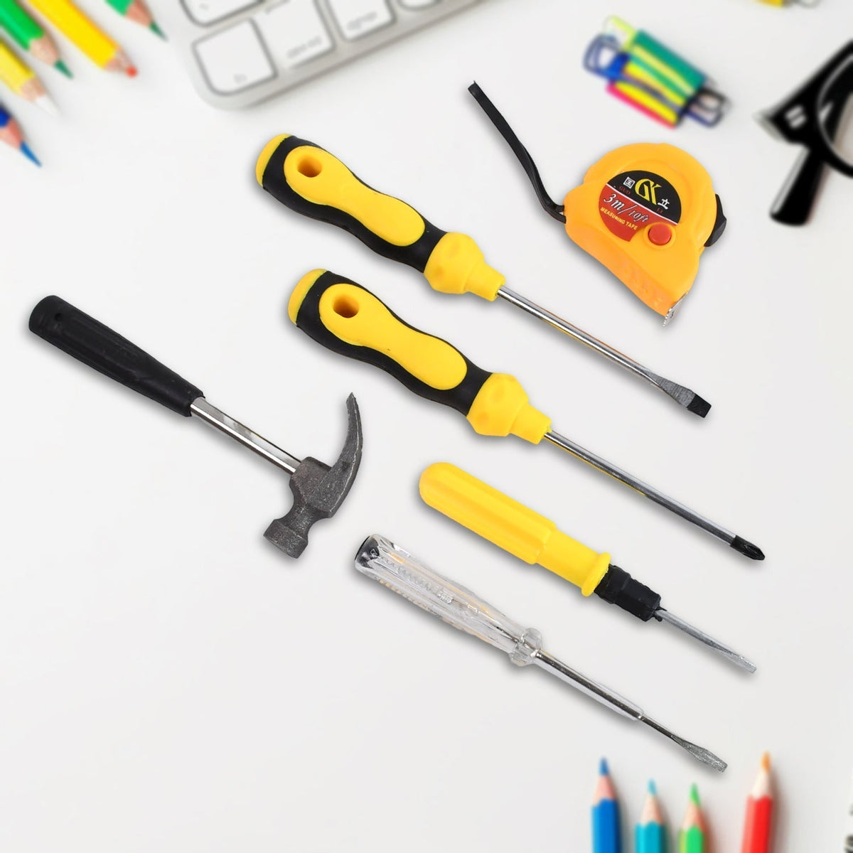 6-in-1 Hand Tool Kit – Durable Screwdrivers – detail view
