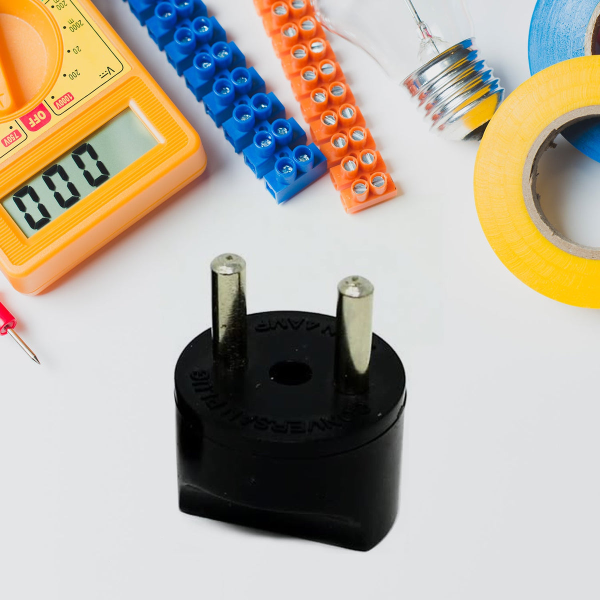 2 Pin Plug Adapter – Universal to Indian Sockets – detail view