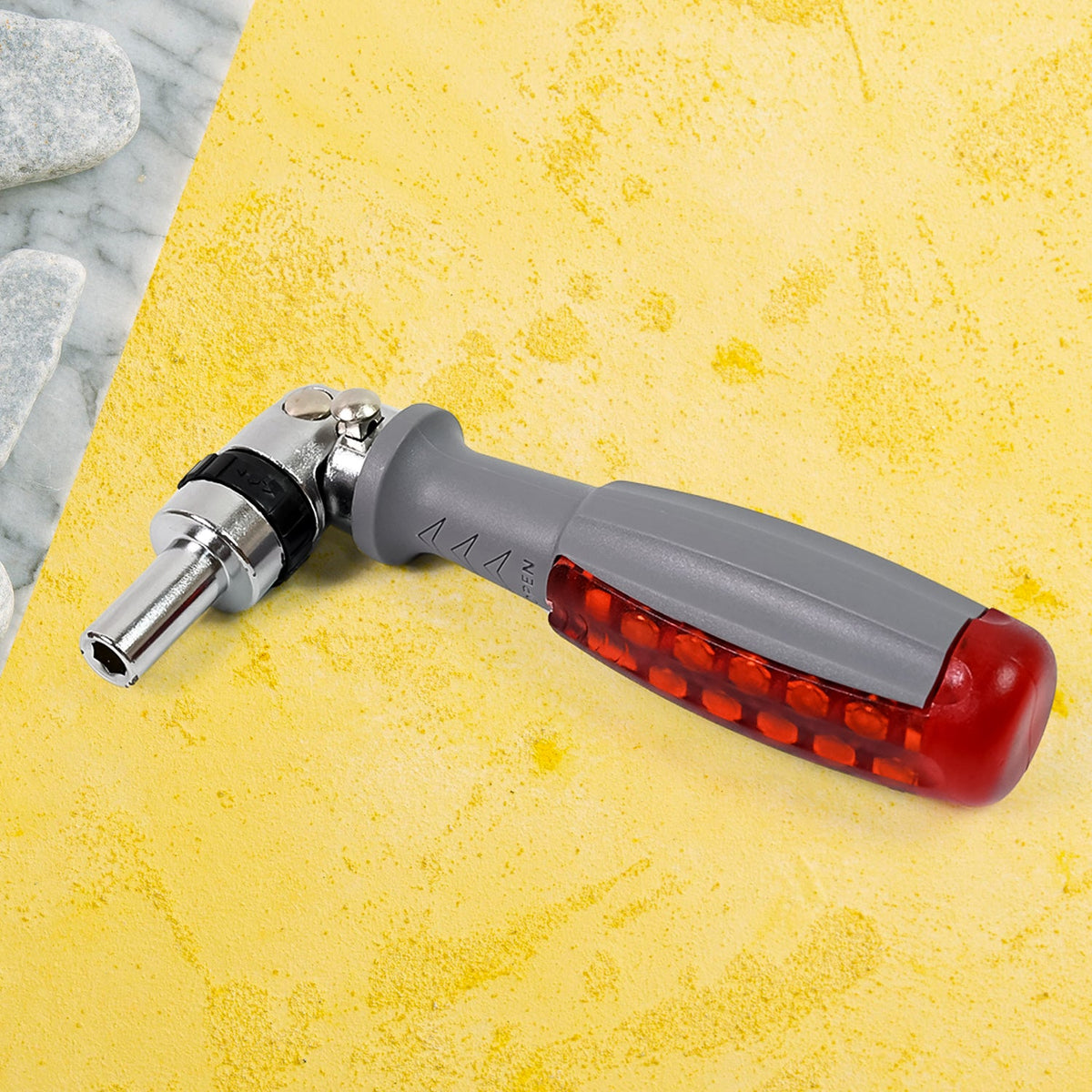 Ratchet Screwdriver set – Adjustable Angle & 20 Bits – side view