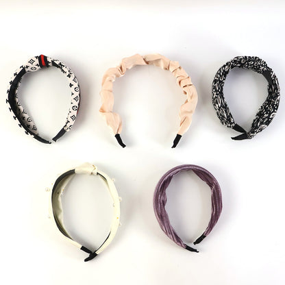 Ribbed Knot Hairband for Women – Soft, Stylish Comfort – alternate view