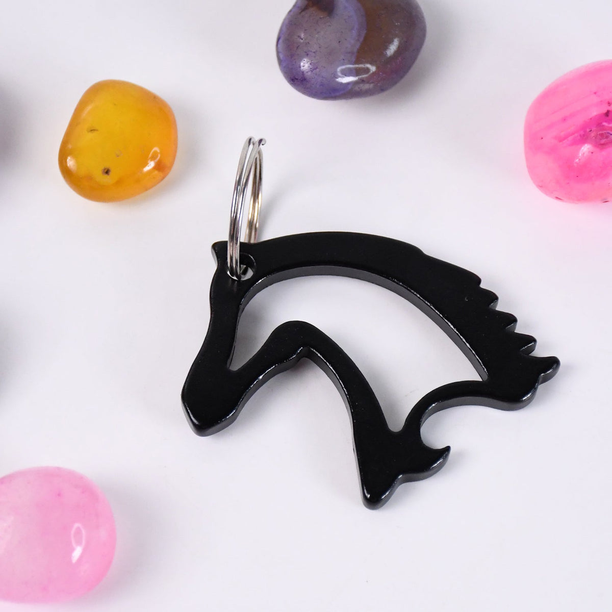 Horse Face Keychain – Durable Metal Equestrian Accessory – detail view
