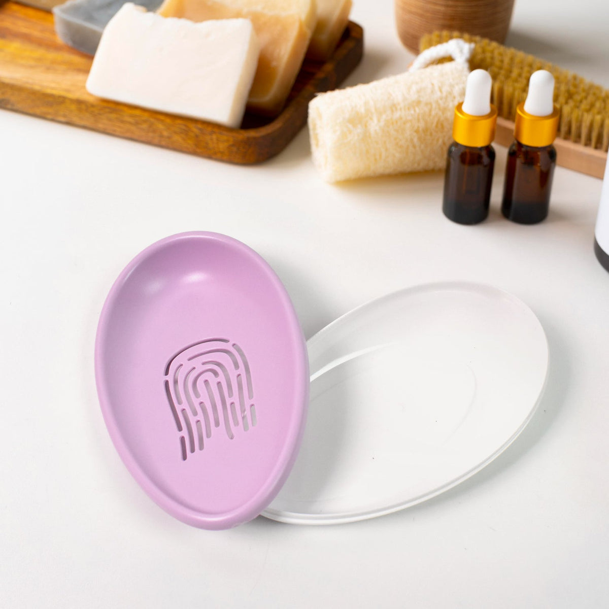 Soap Dish with Drain – Double-Layer Self-Draining – close-up