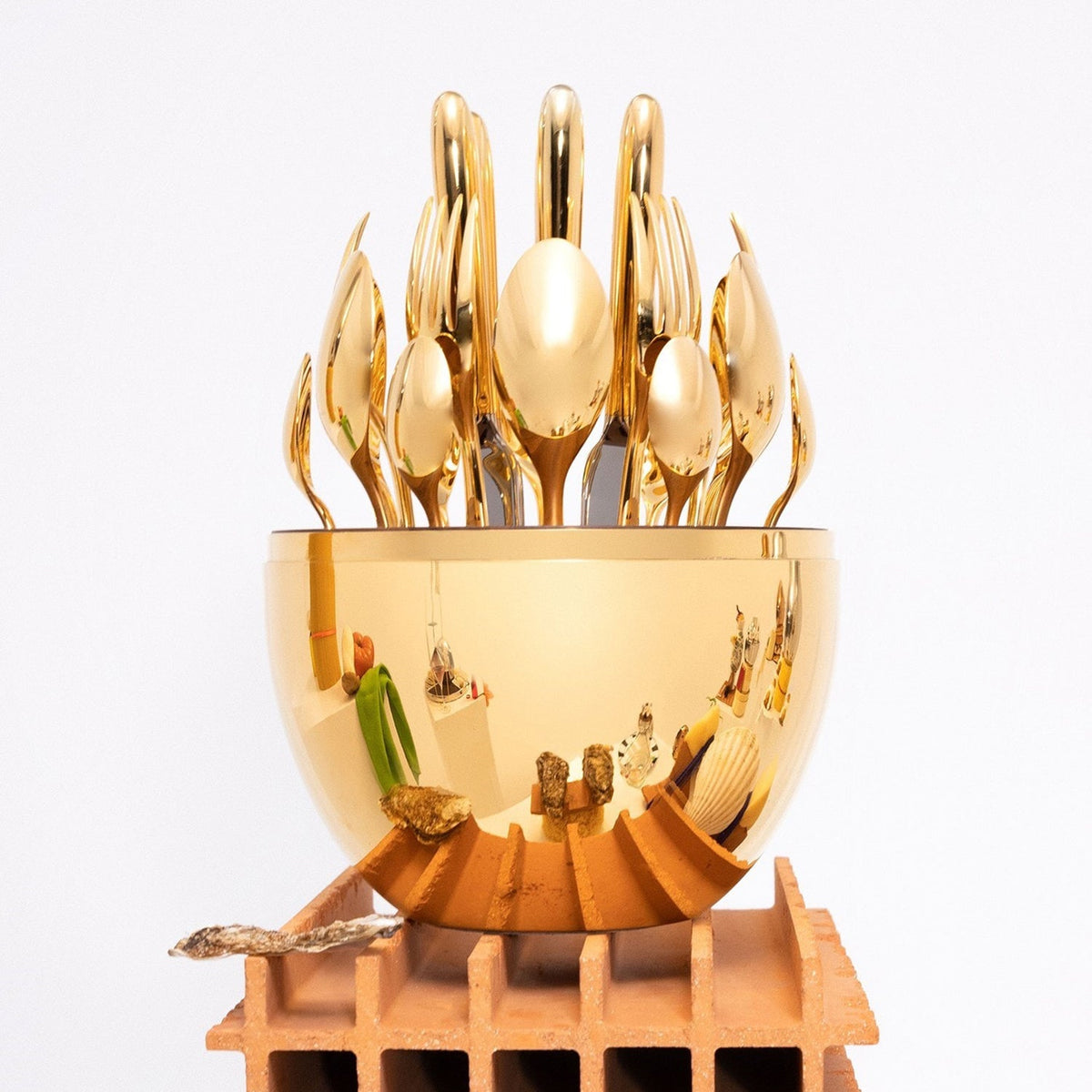 Golden Cutlery set – 24-Pc with Oval Stand – view 9