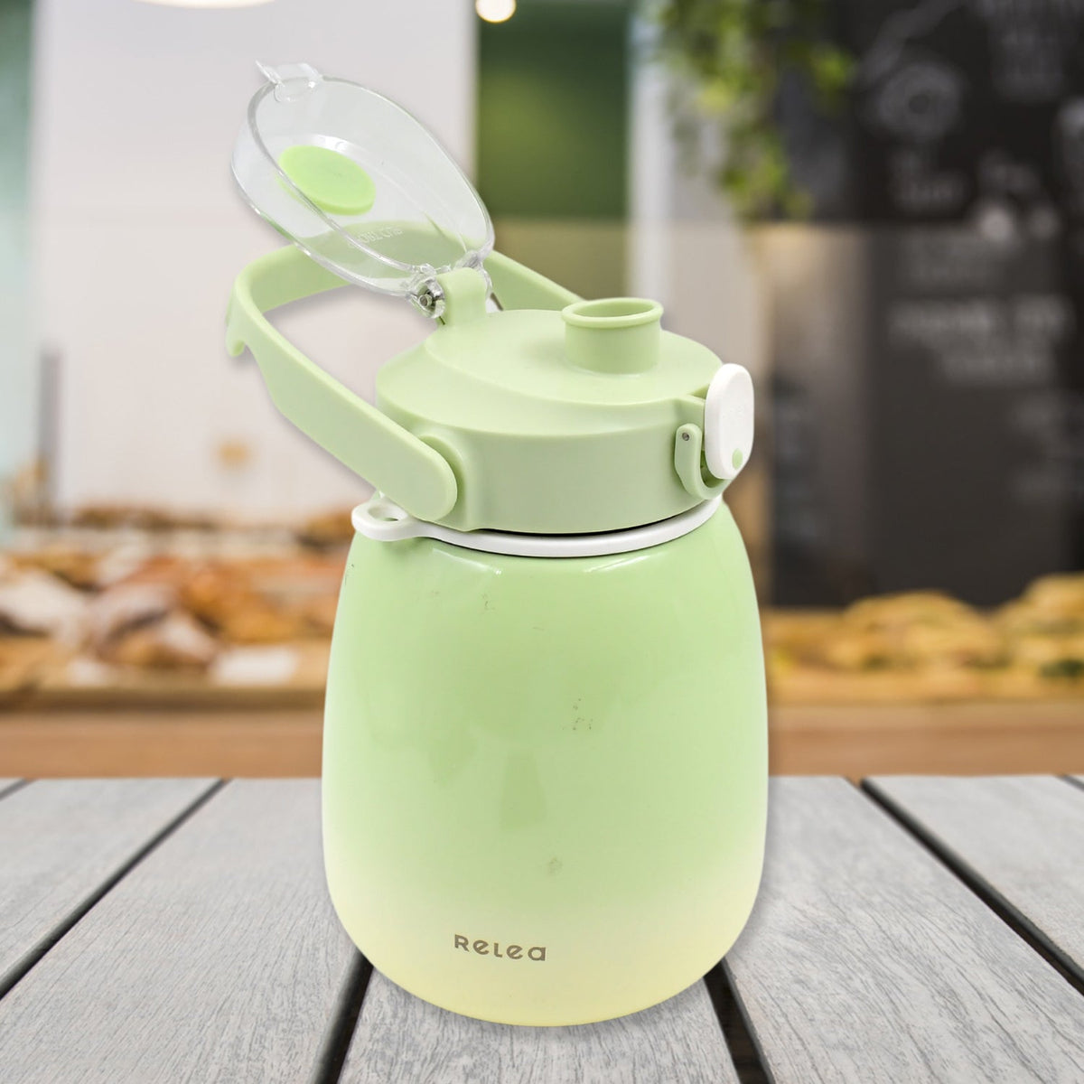 Insulated Stainless Steel Mug 1200ml – Hot & Cold – close-up