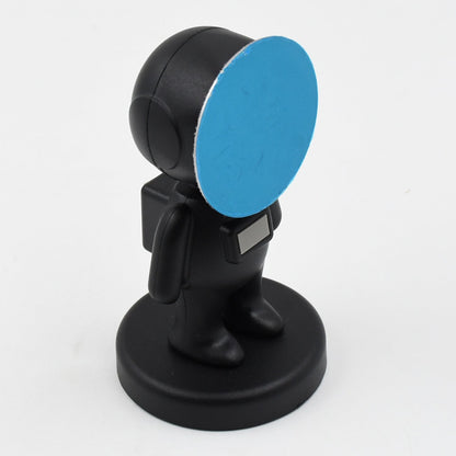 Cartoon Astronaut Magnetic Phone Holder – 360° Rotating Car – detail view