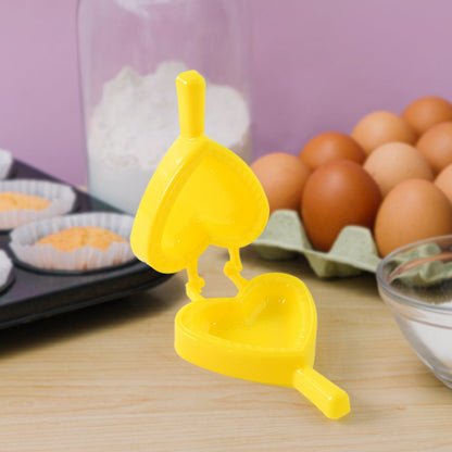 Plastic Snack Mould – Assorted Shapes for Creative Baking – close-up
