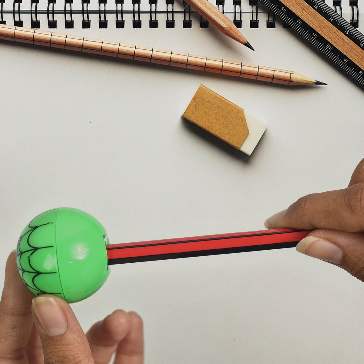 Kids Pencil Sharpener – Round Mix Design for School – close-up