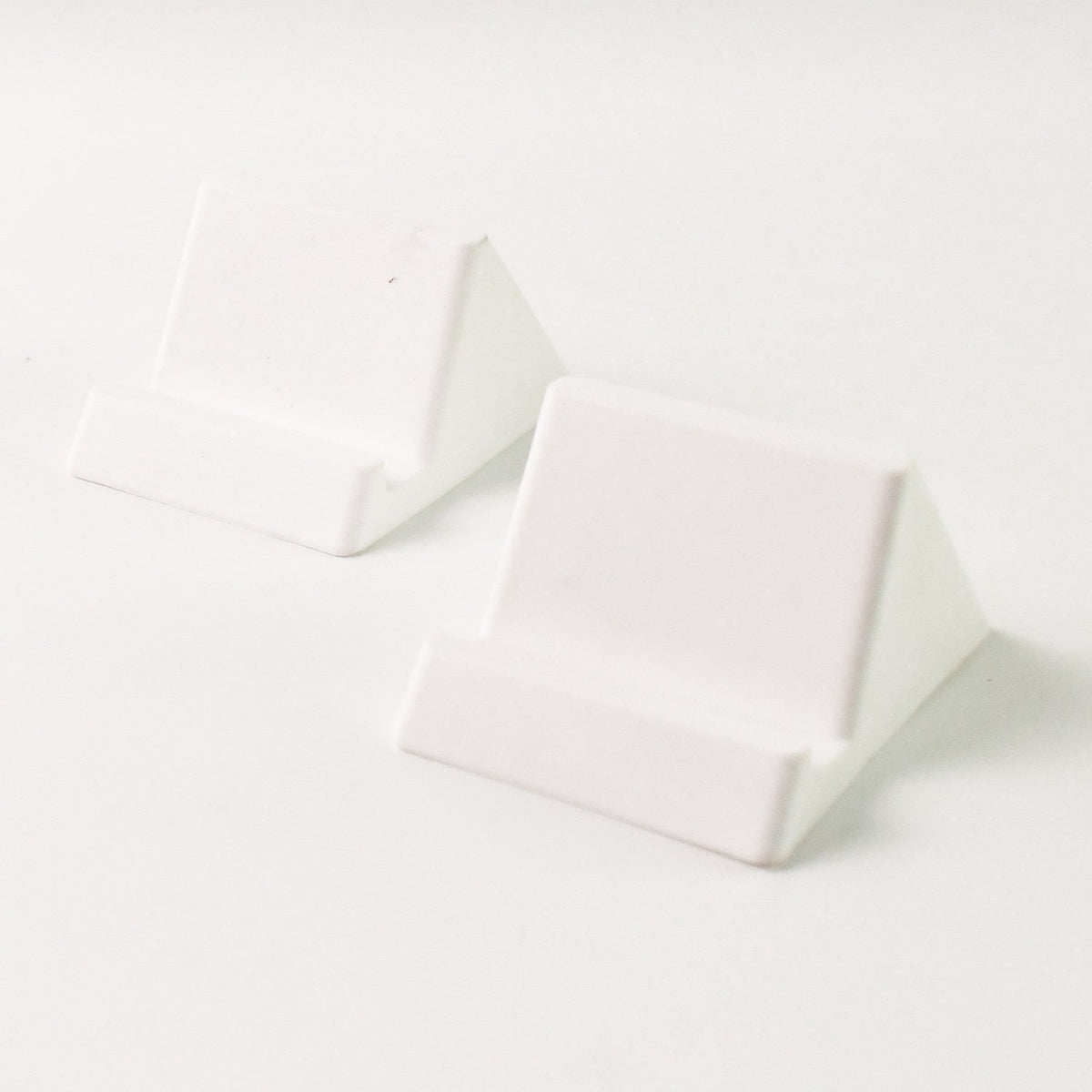 Mobile Phone Holder Stand – Compact 2-Pc Mix Color set – detail view