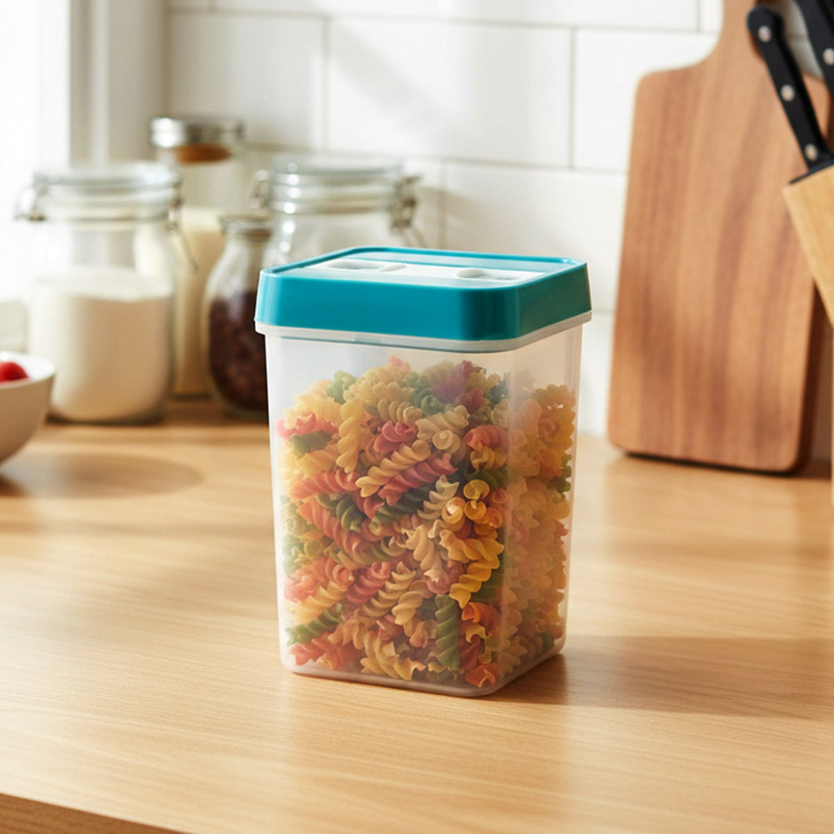 Multipurpose Plastic Storage Container with Seal Lid – detail view