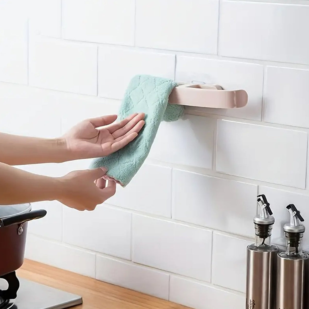 Self-Adhesive Towel Rack – Damage-Free Bathroom Storage – view 9