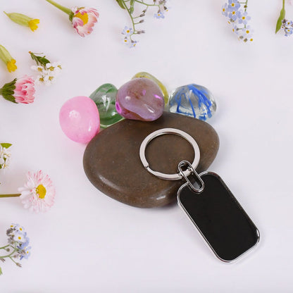 Metal Keyring – Durable Oval Keychain & Handbag Charm – close-up
