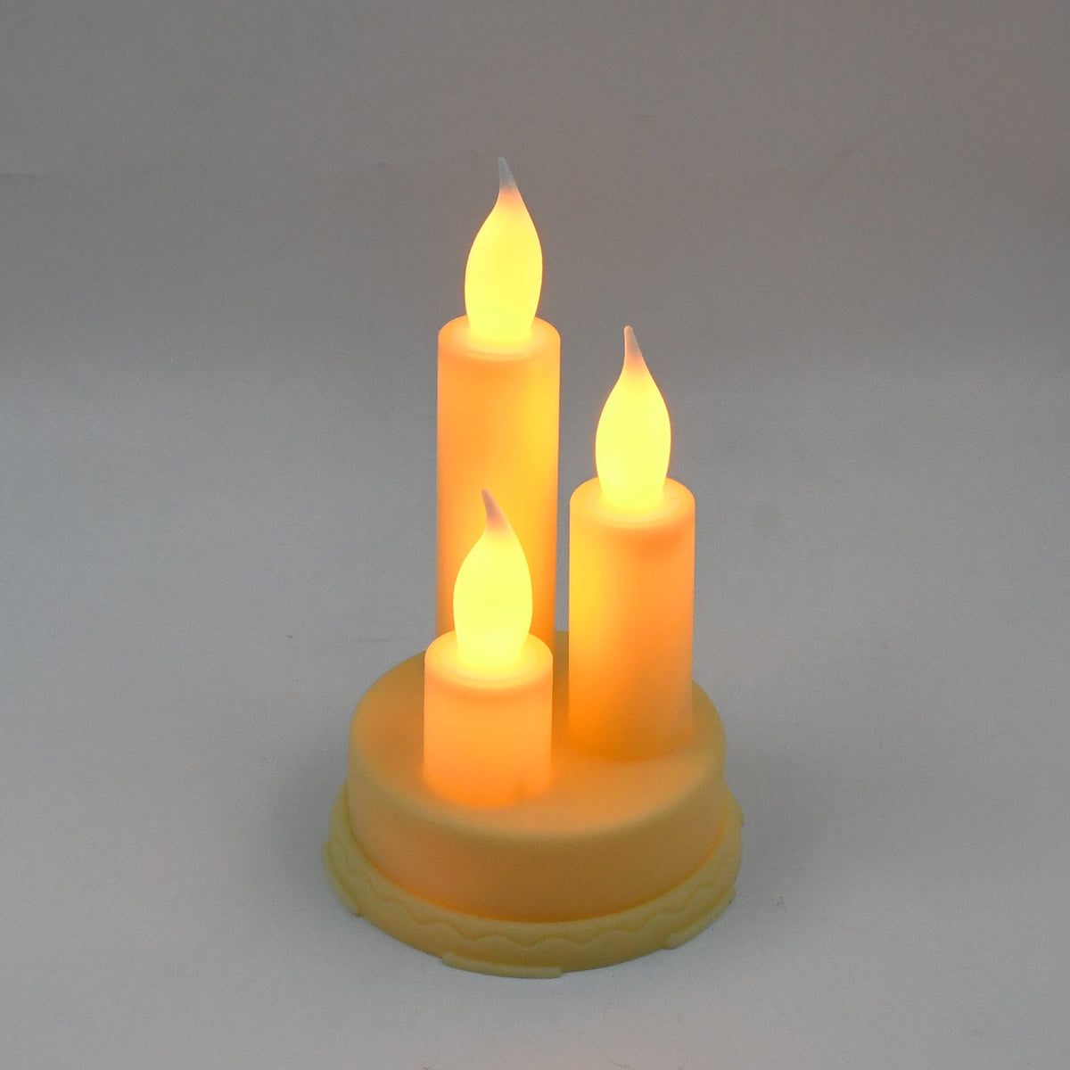 LED Taper Candles – Realistic Flickering Flame – close-up