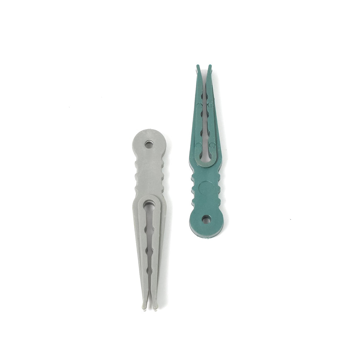 Plastic Cloth Pegs (36 Pcs) – Multipurpose & Strong – alternate view