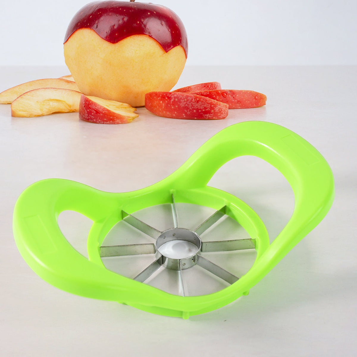 Apple Cutter – 8 Stainless Steel Blades for Easy Slicing – close-up