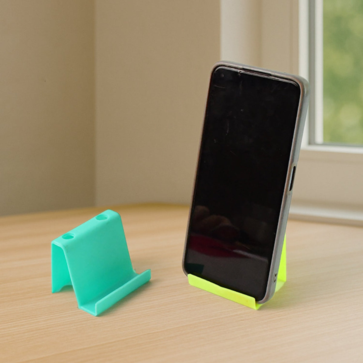 Mobile Phone Stand & Pen Holder – Compact Desk Organizer – close-up