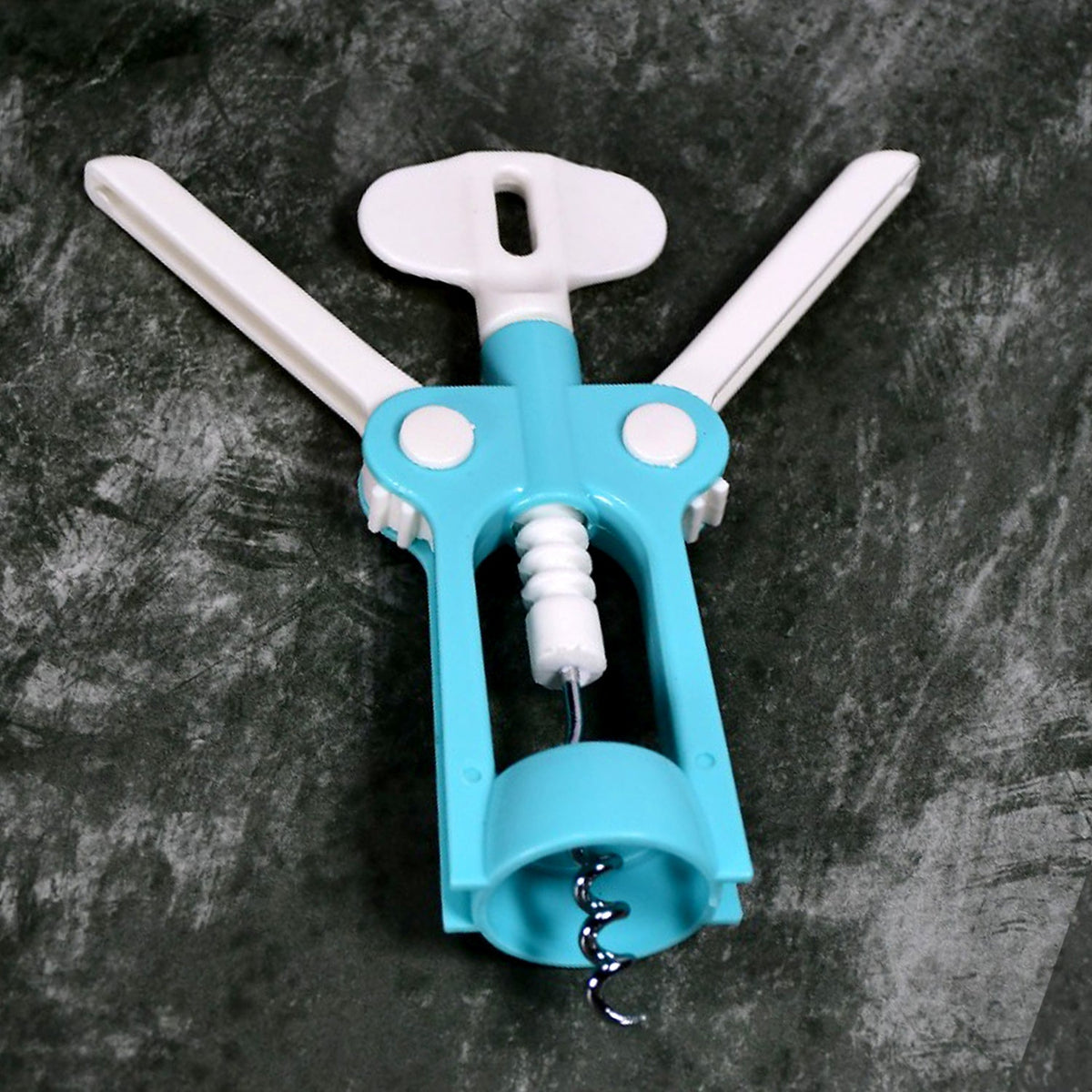 Waiter Corkscrew – Durable Wine & Beer Bottle Opener – close-up