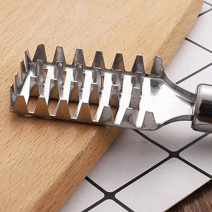 Fish Scale Remover – Sawtooth Stainless Steel Scraper – detail view