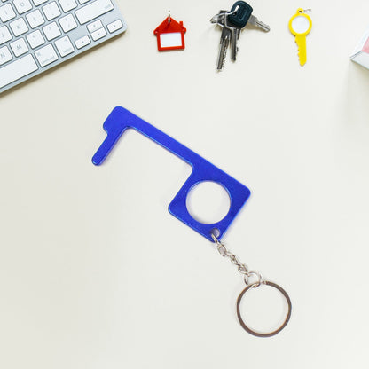 Safe Touch Tool Keychain – Metal Door Opener – close-up
