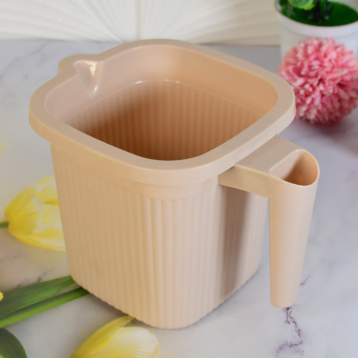 Plastic Bath Mug 1000ML – Durable & BPA-Free – detail view