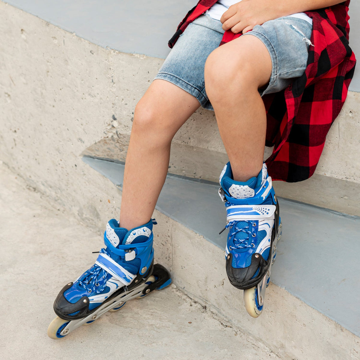LED Inline Skates – Adjustable Flashing Wheels for All – side view